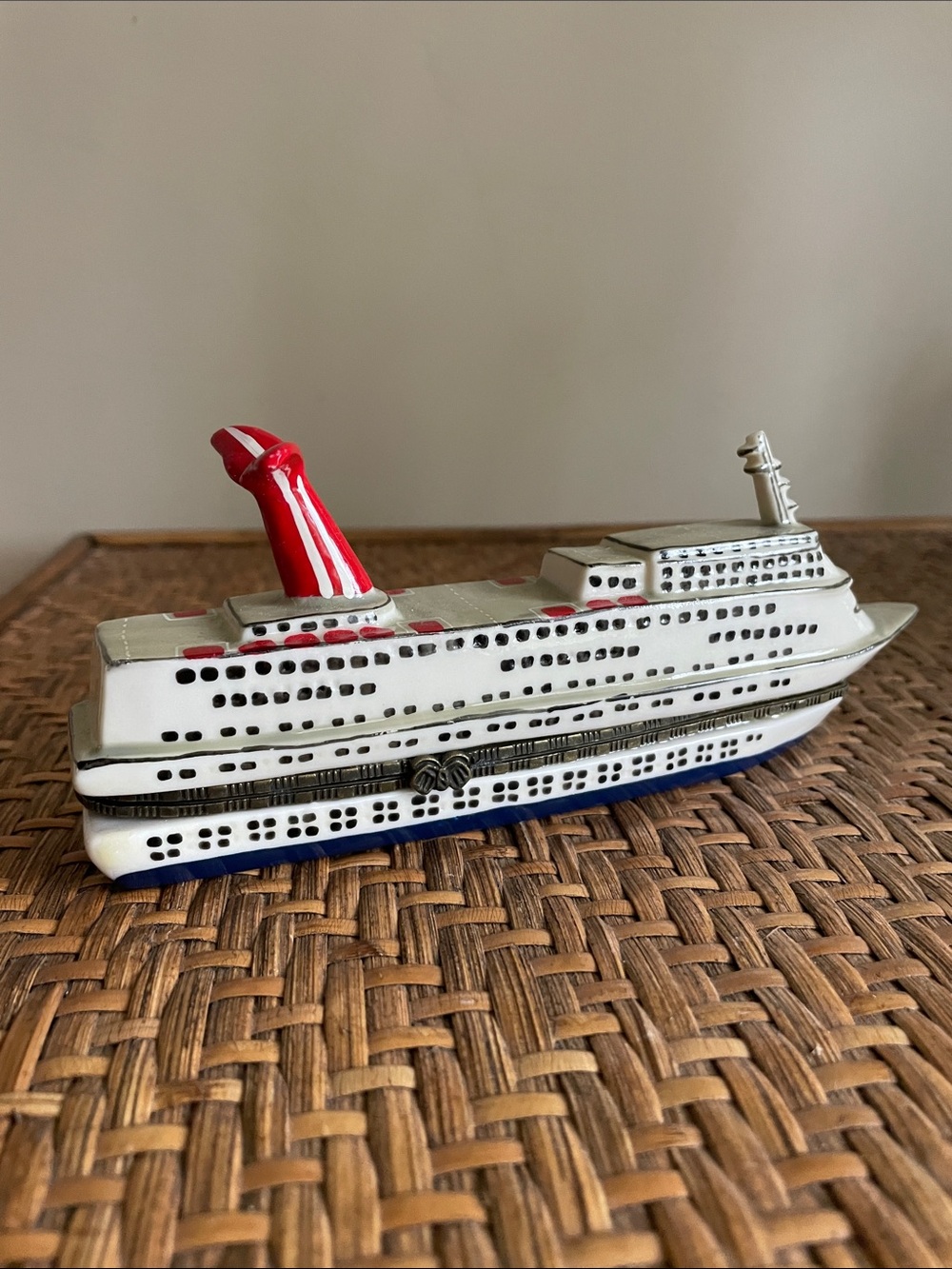Cruise Ship Trinket Box with Extras